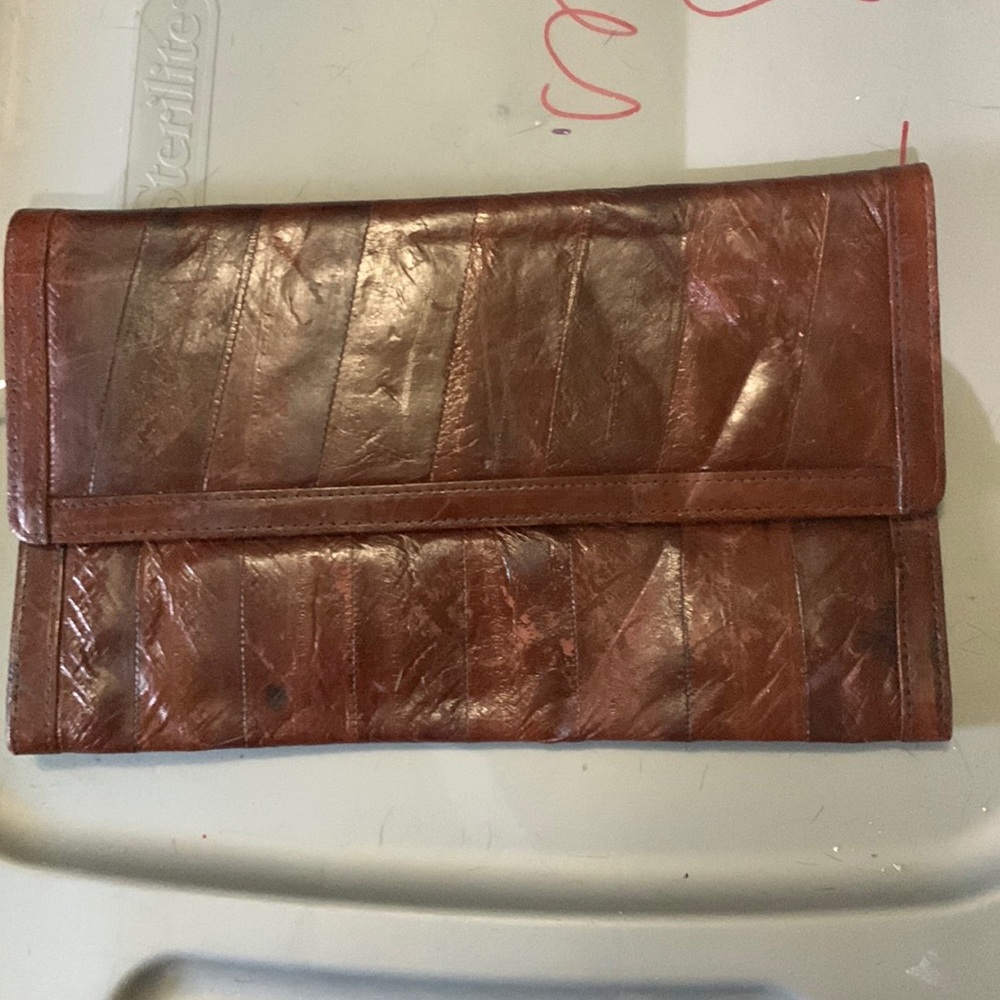 BROWN EEL SKIN LEATHER BAG